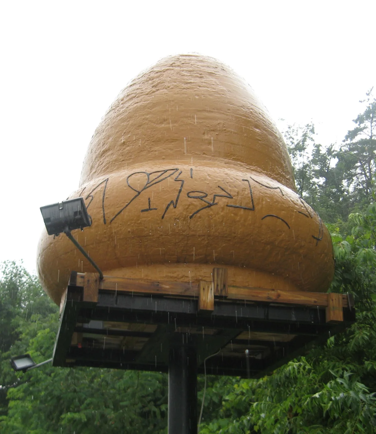 The Kecksburg replica